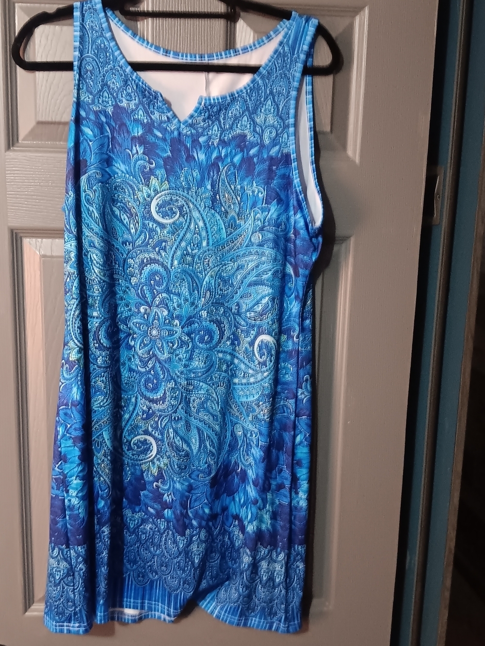 Sleeveless Blue Paisley Midi Dress
